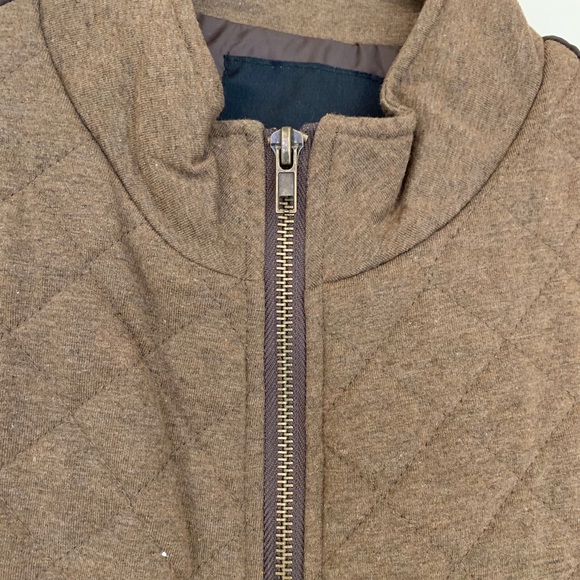 VEST // Relativity - Picture 4 of 6